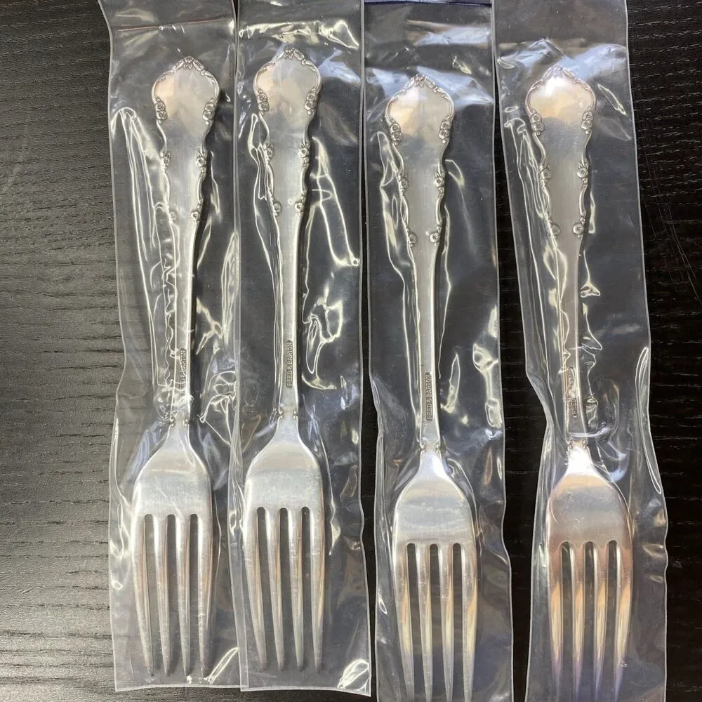 Reed Barton Dresden Rose Silverware 4 Place Settings Of 5 Pcs Silverplated (20)